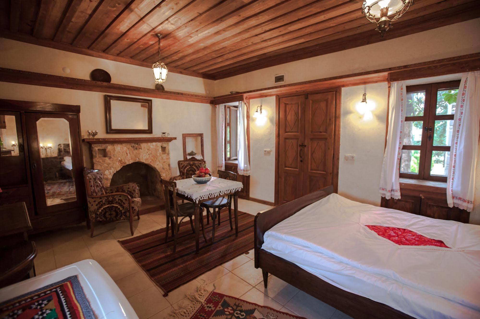 Hoyran Wedre Country Houses Davazlar Екстериор снимка